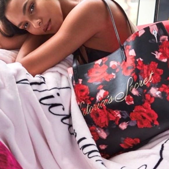 Victoria's Secret Black and Red Floral Large Limited Edition Tote Bag NWT - Picture 3 of 9